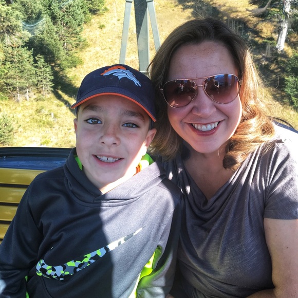 Meet your Posher, Jennifer - Picture 1 of 1